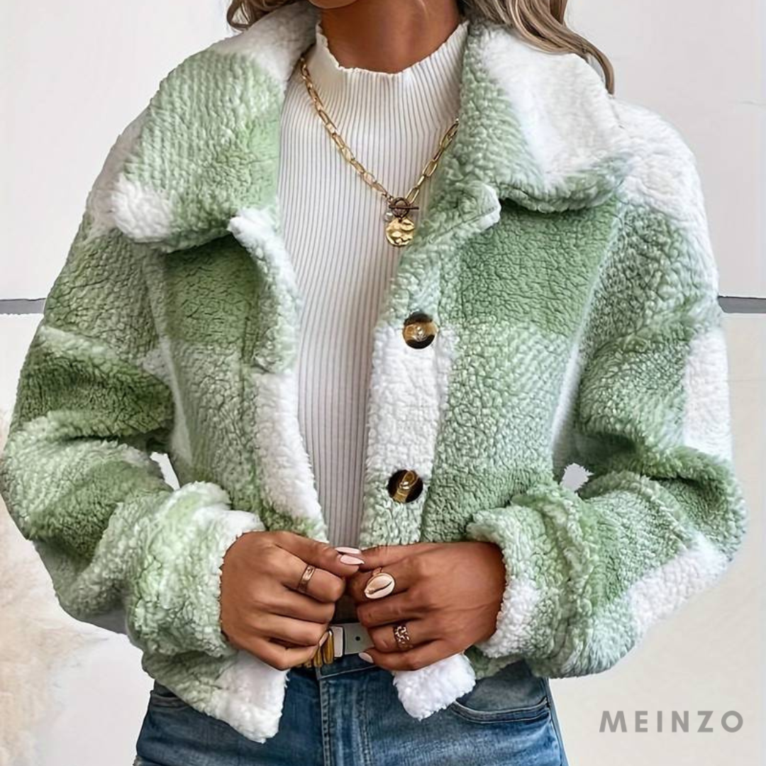 Helga Mantel | Karierte Teddyjacke mit Knopfleiste