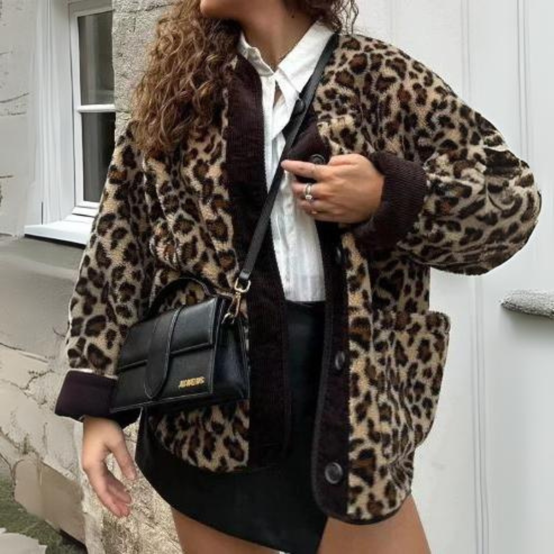 Sabrina Jacke | Damen Leopard Print Fleecejacke mit Knöpfen