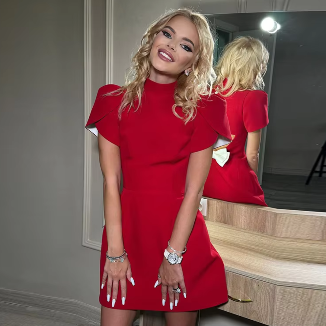 Leyna Kleid | Schickes Damenkleid mit Rückenfreiem Design und Schleife