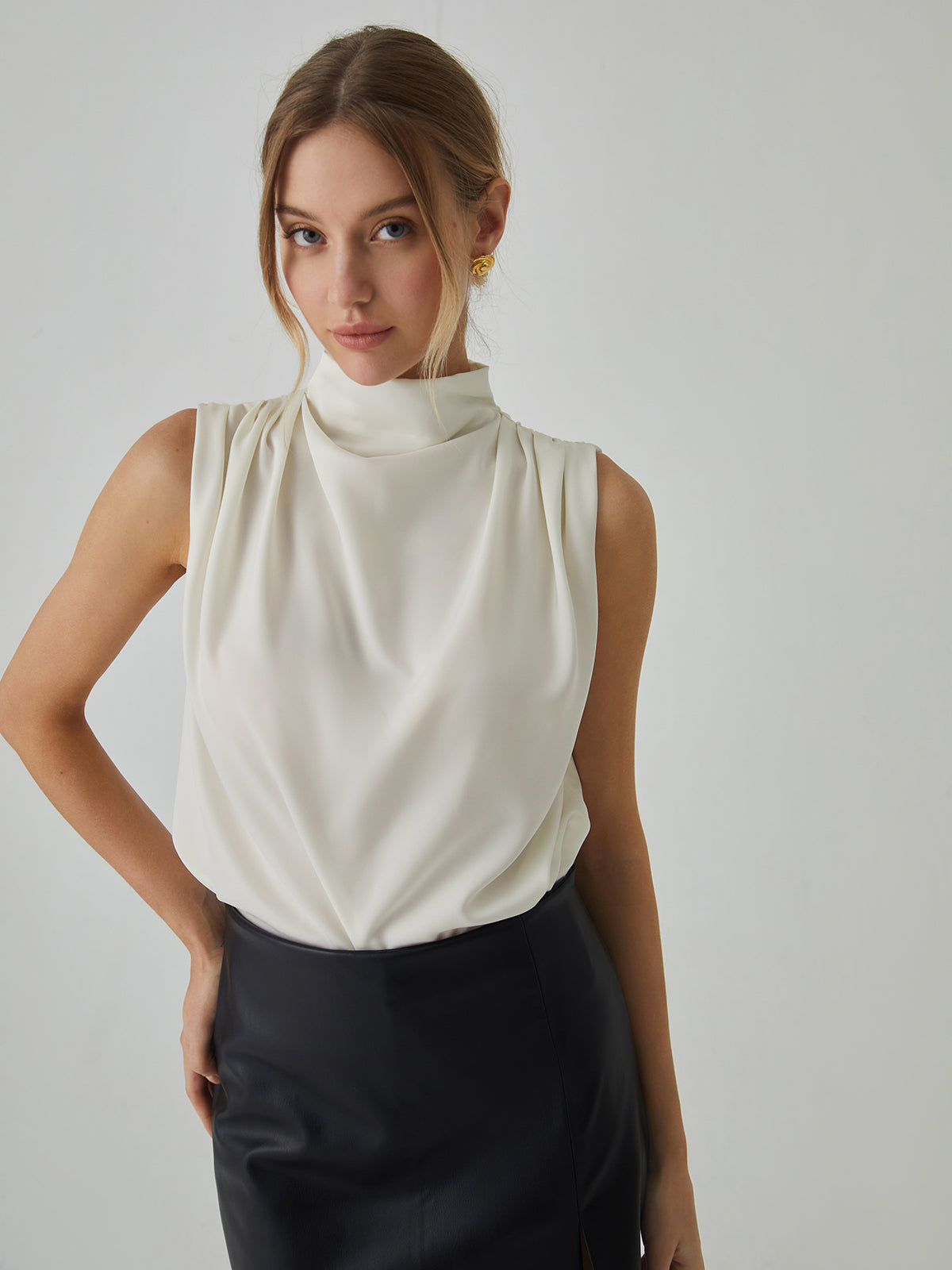 Old Money Ärmelloses Rollkragen-Bluse Damen