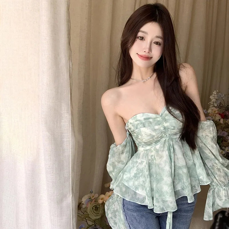 Wanda - Florale Süße Schulterfreie Chiffonbluse