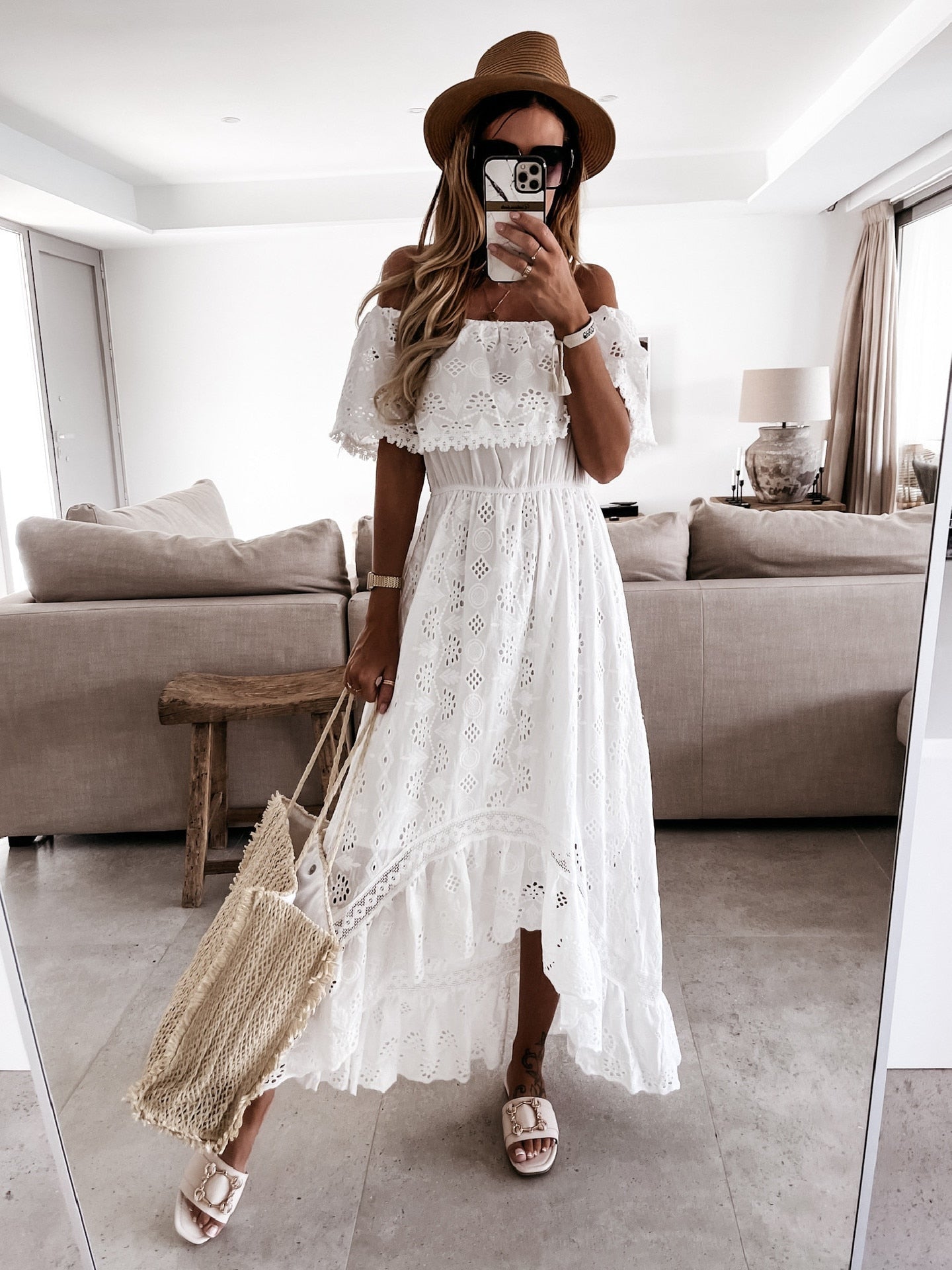 Lillymoda | Ivee - schulterfreies besticktes Maxikleid