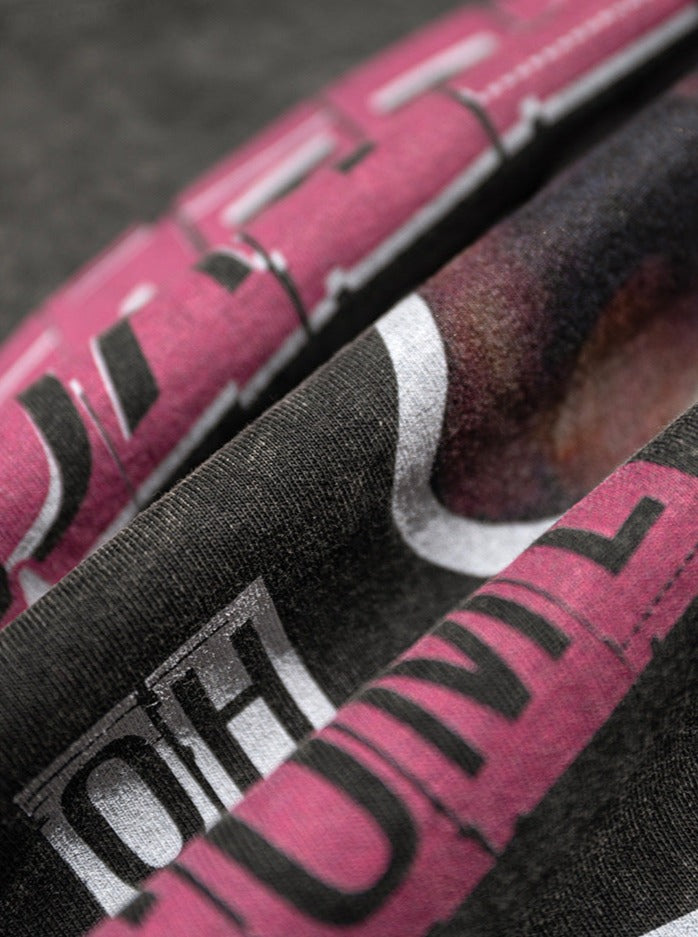 Ein T-Shirt mit entspanntem Schnitt