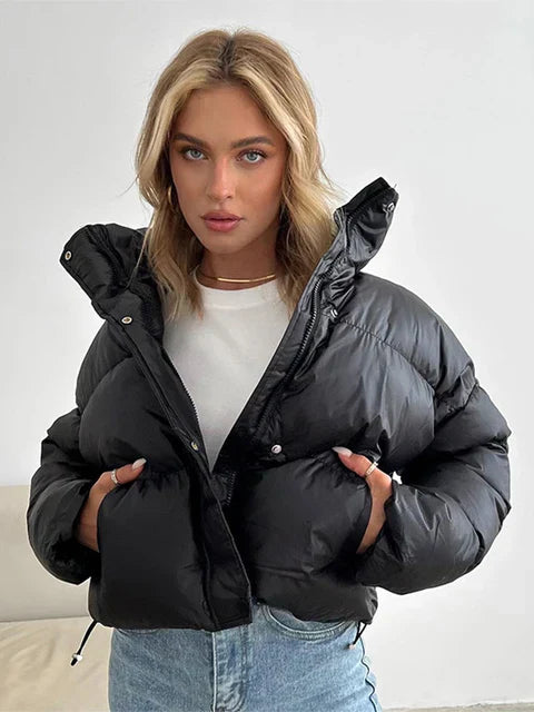 Moderne, warme, kurze Pufferjacke Damen