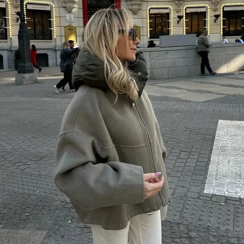 Perlona | Kapuzenjacke | Praktisch & Vielseitig