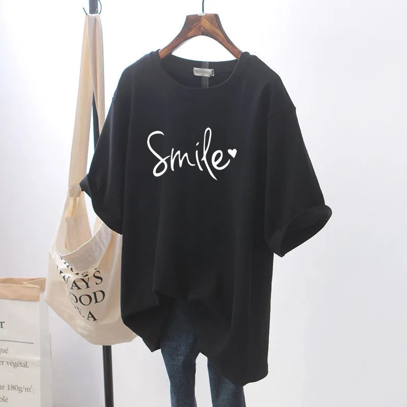 Damen-T-Shirt mit der Aufschrift „Smile“