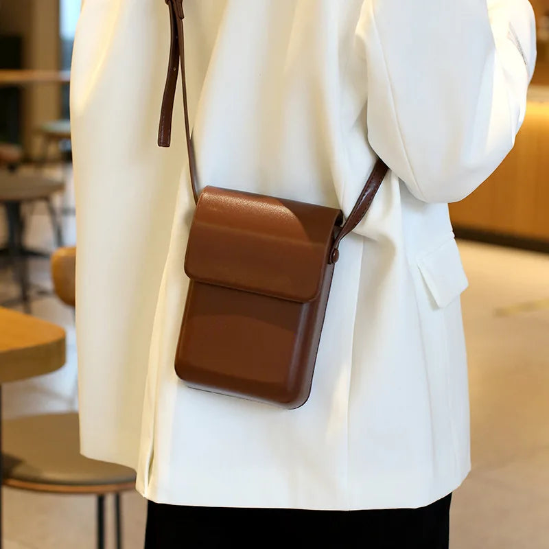 Mini Umhängetasche – PU-Leder Schultertasche für Handy und Essentials - Nickie