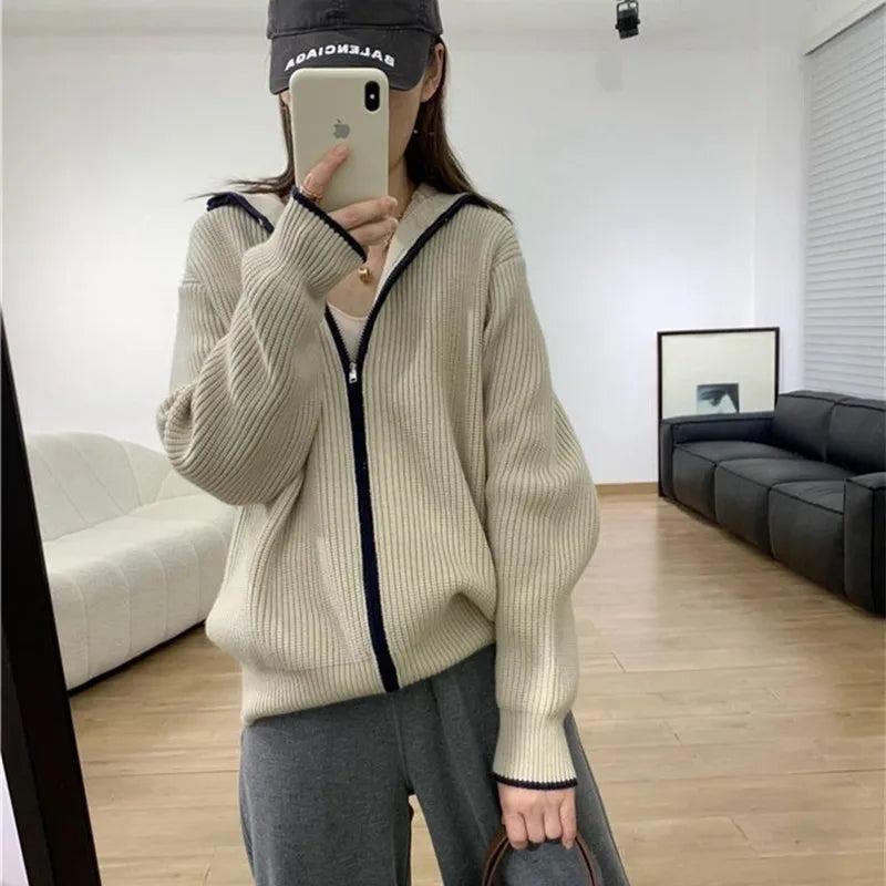 Kaschmir Strickjacke für Damen – Weich, Warm und Stilvoll - Tamara