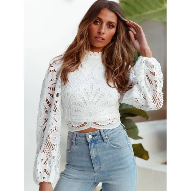 Lillymoda | Carley - Langarm-Spitzen-Crop-Top