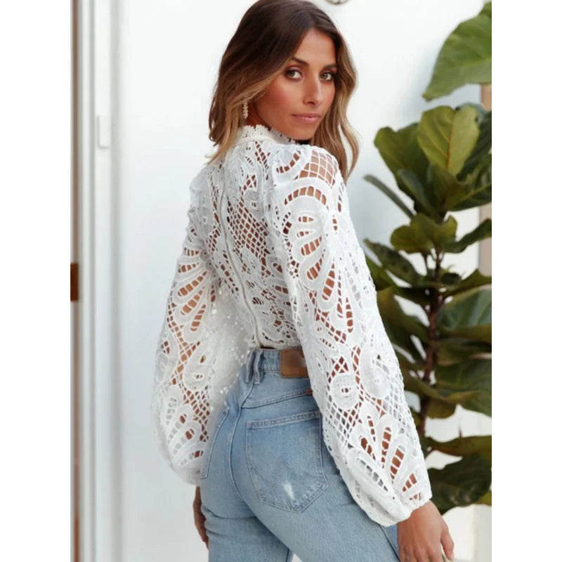 Lillymoda | Carley - Langarm-Spitzen-Crop-Top