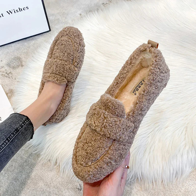 Lillymoda | Aurora - Warme Plüschschuhe für Frauen