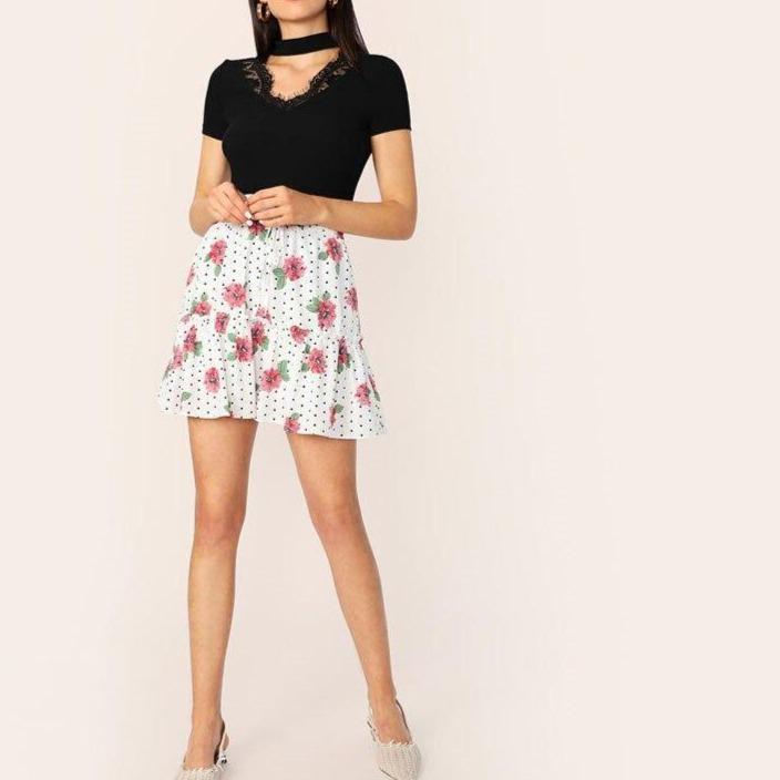 Damen-T-Shirt mit V-Ausschnitt und Spitze