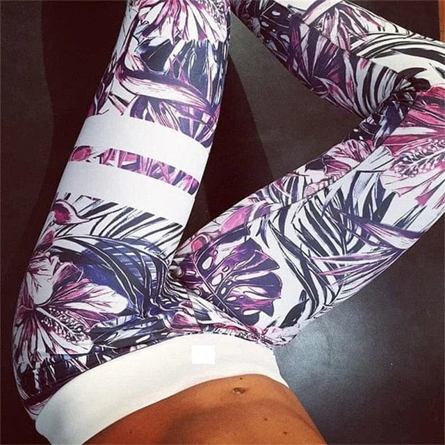 Sportset: Elegantes Blumenmuster für kalte Tage