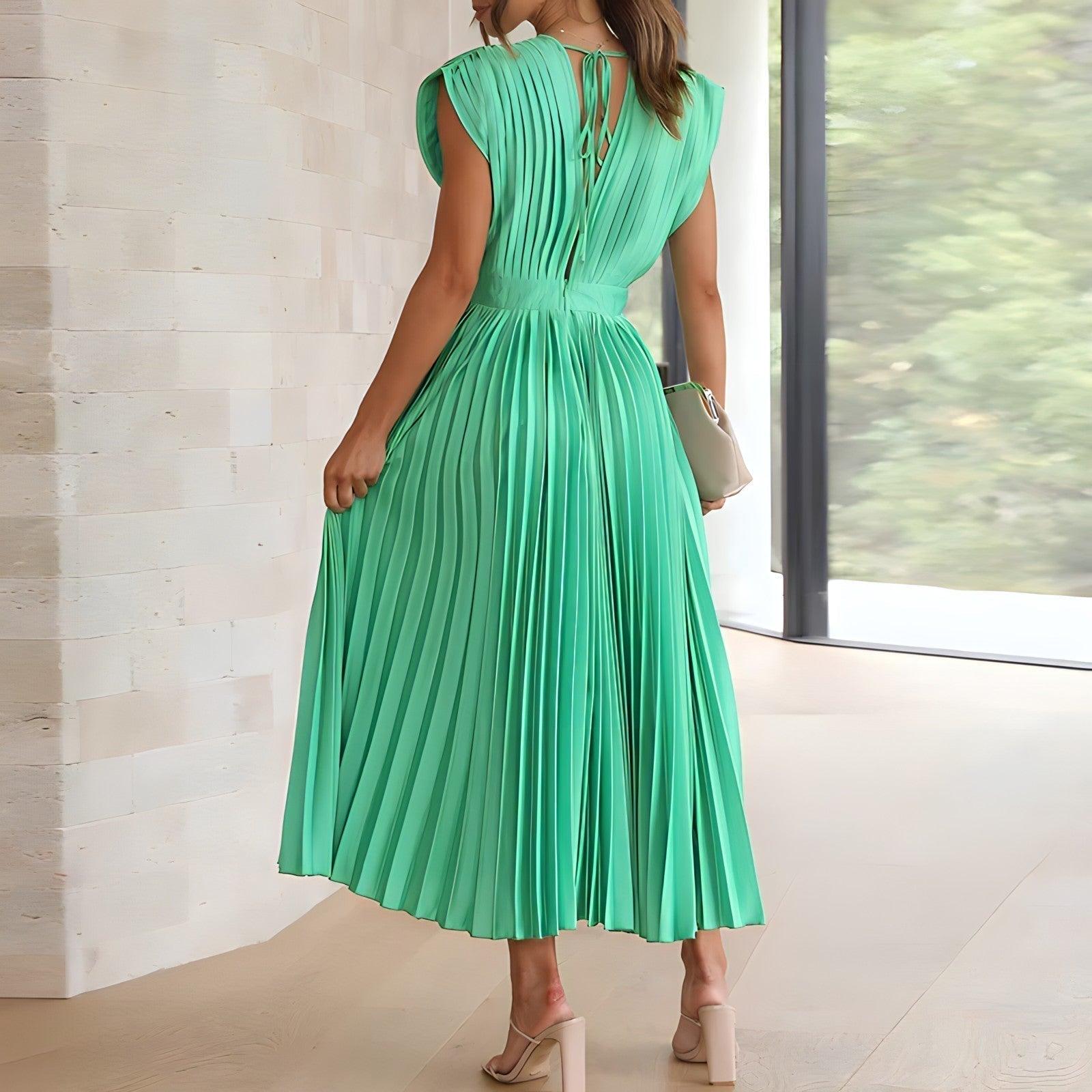 Lillymoda | Gladys - Elegantes Plissee-Kleid mit V-Ausschnitt
