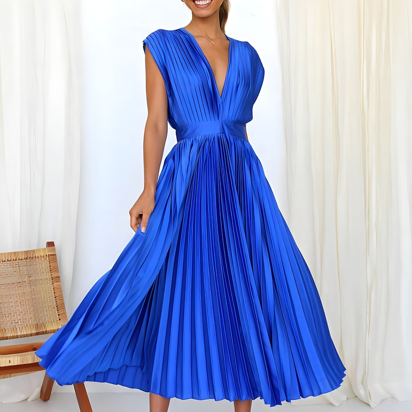 Lillymoda | Gladys - Elegantes Plissee-Kleid mit V-Ausschnitt