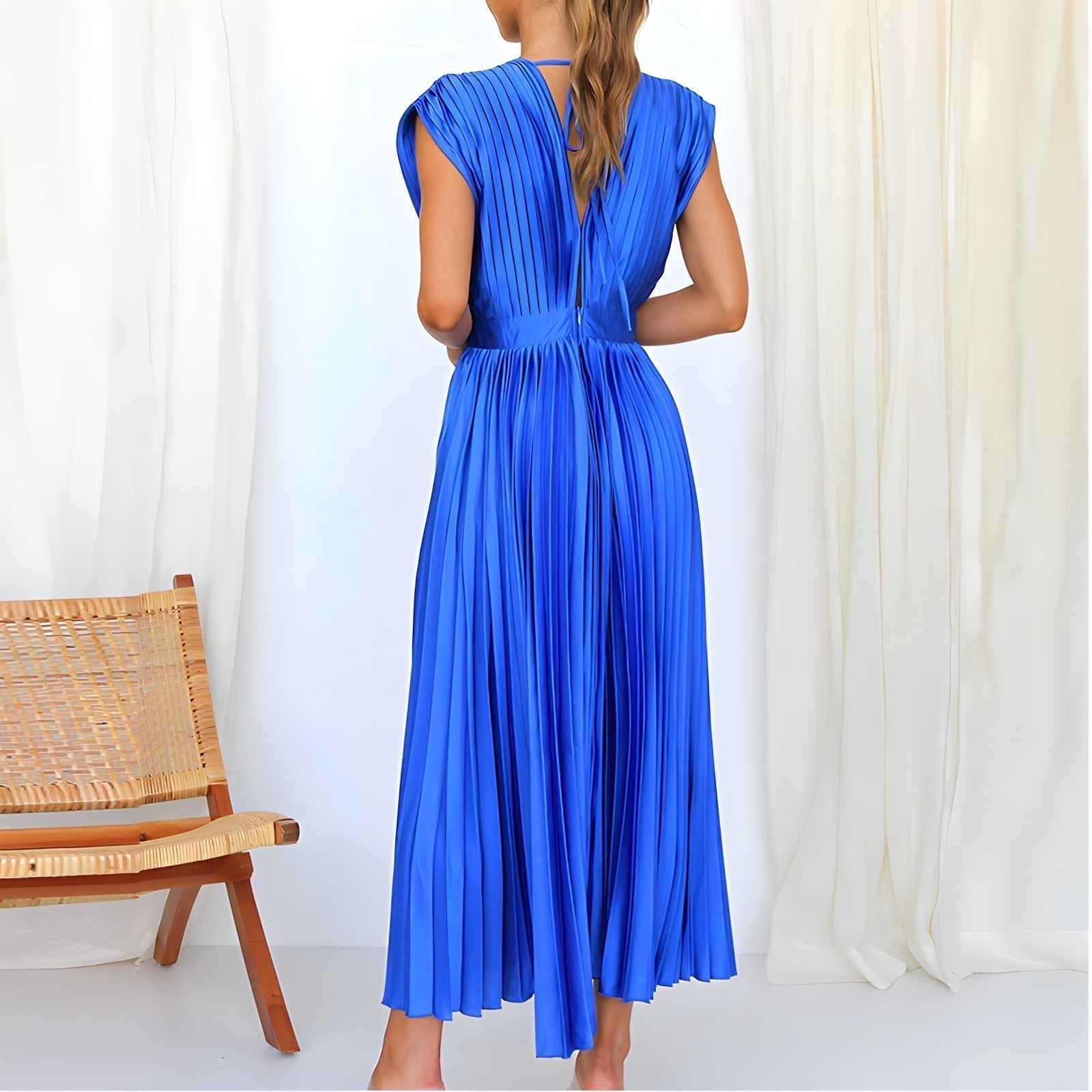 Lillymoda | Gladys - Elegantes Plissee-Kleid mit V-Ausschnitt
