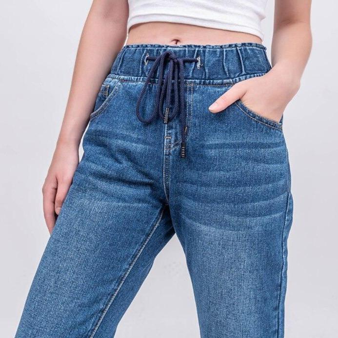 Damenjeans mit Gummibund