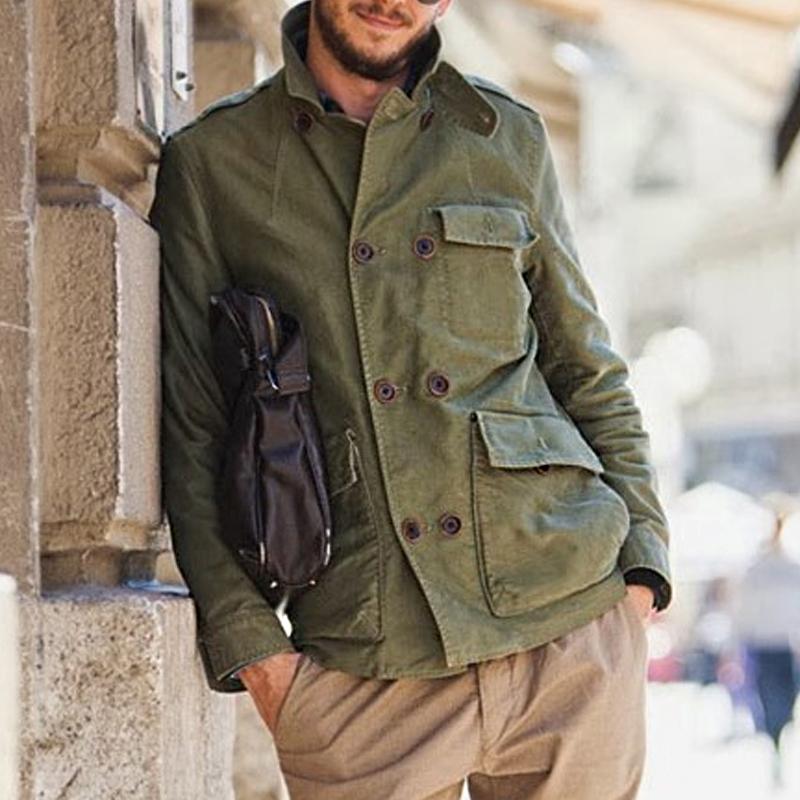Stilvolle, elegante, militärinspirierte Jacke für Herren