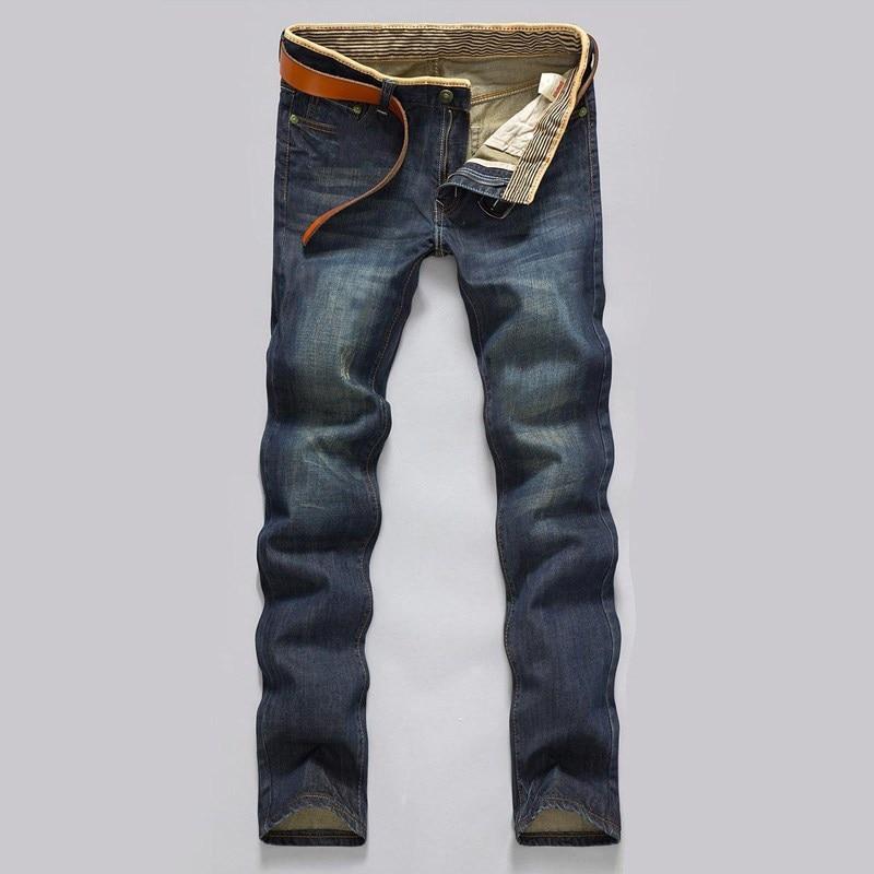Normale Herrenjeans